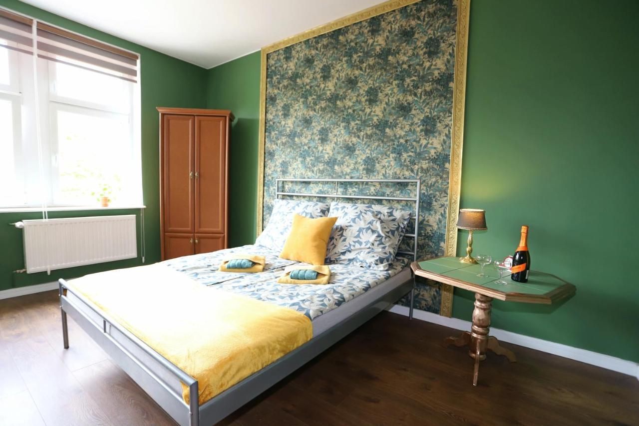 Apartament Stary Zdroj 瓦乌布日赫 外观 照片